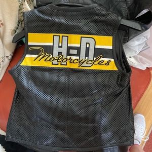 lLadies Harley Davidson vest